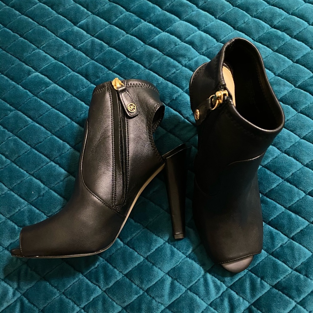 Micheal Kors Booties/ Heels